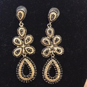 Dangle earrings